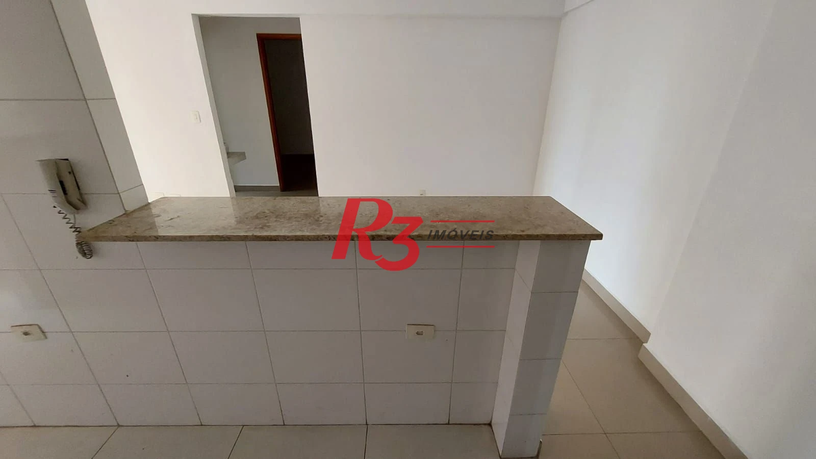 Apartamento com 2 dormitórios à venda, 52 m² por R$ 379.999,00 - José Menino - Santos/SP