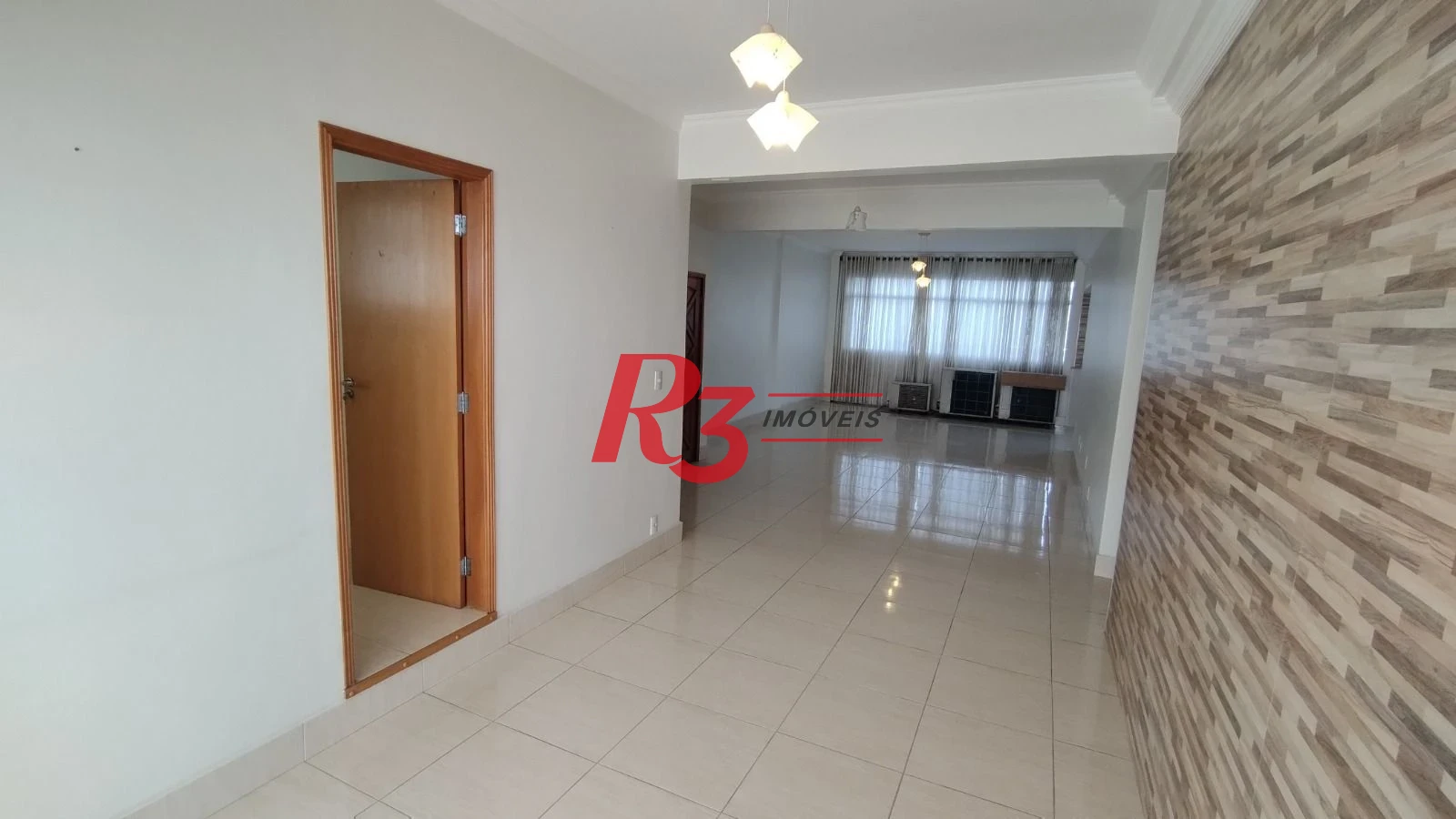 Apartamento com 4 dormitórios à venda, 274 m² por R$ 900.000,00 - Itararé - São Vicente/SP