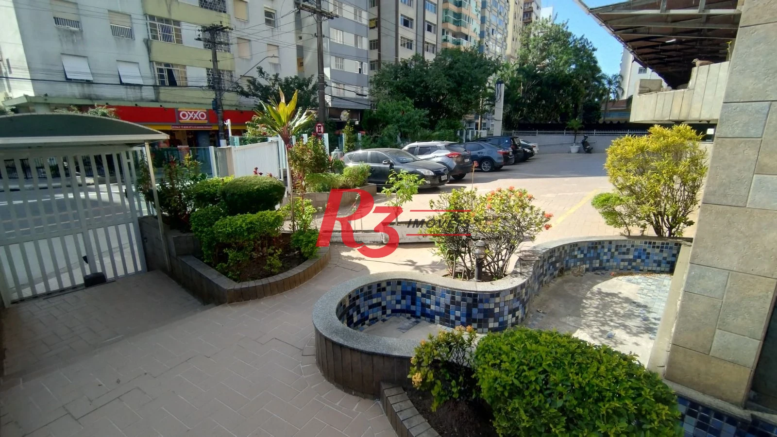 Apartamento com 4 dormitórios à venda, 274 m² por R$ 900.000,00 - Itararé - São Vicente/SP