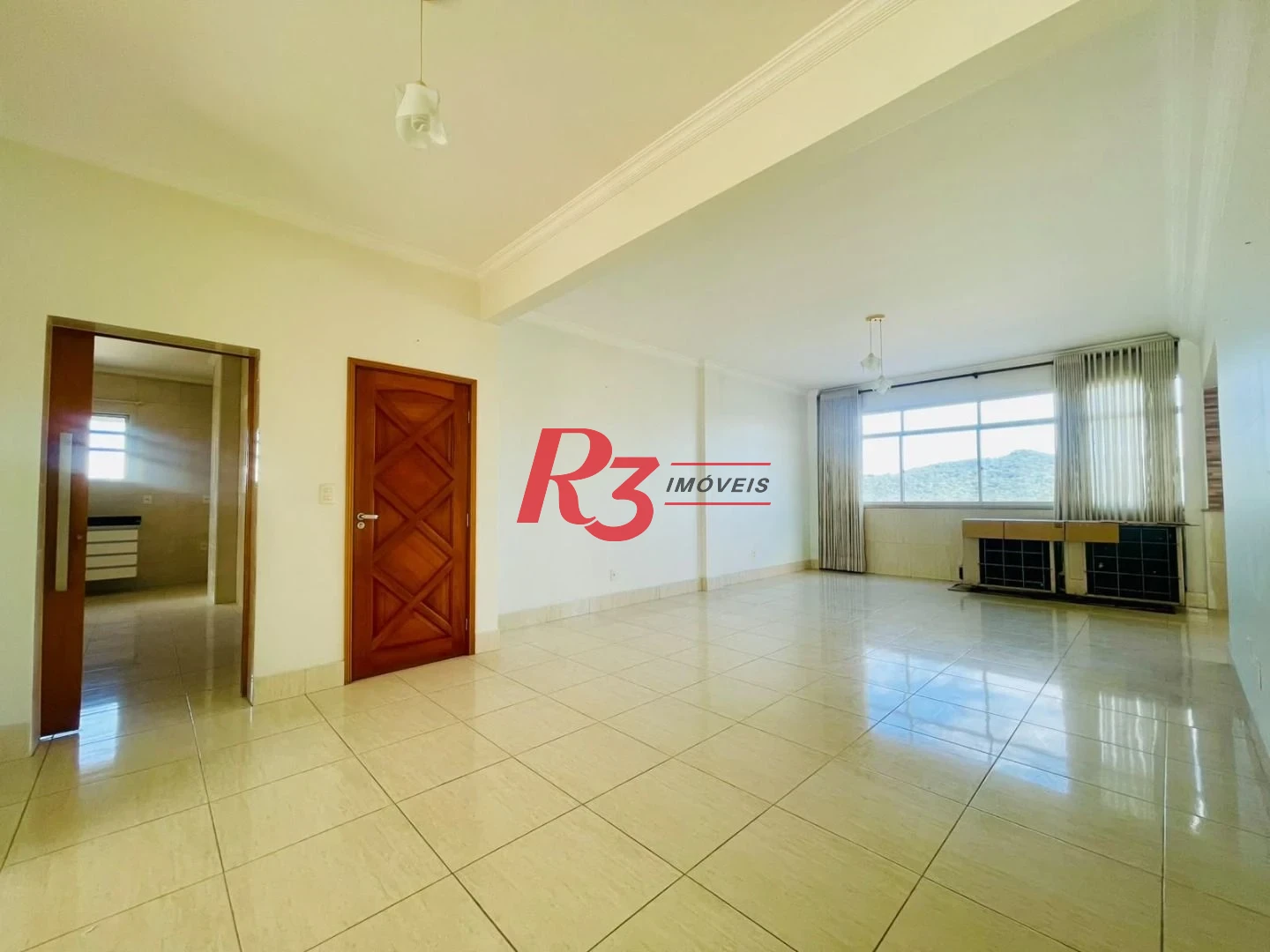 Apartamento com 4 dormitórios à venda, 274 m² por R$ 960.000,00 - Itararé - São Vicente/SP