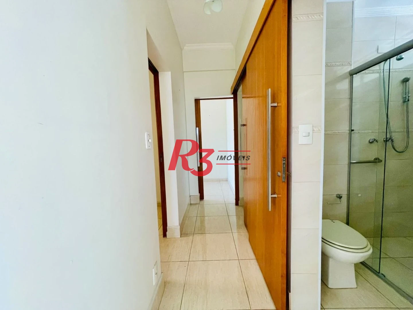Apartamento com 4 dormitórios à venda, 274 m² por R$ 960.000,00 - Itararé - São Vicente/SP