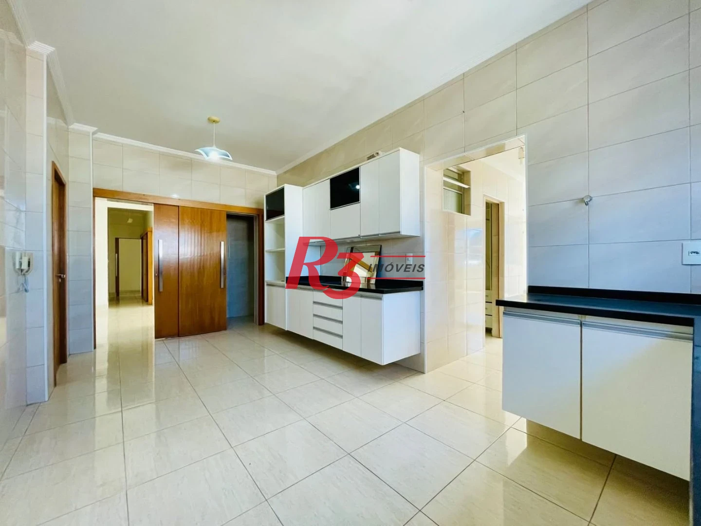 Apartamento com 4 dormitórios à venda, 274 m² por R$ 960.000,00 - Itararé - São Vicente/SP