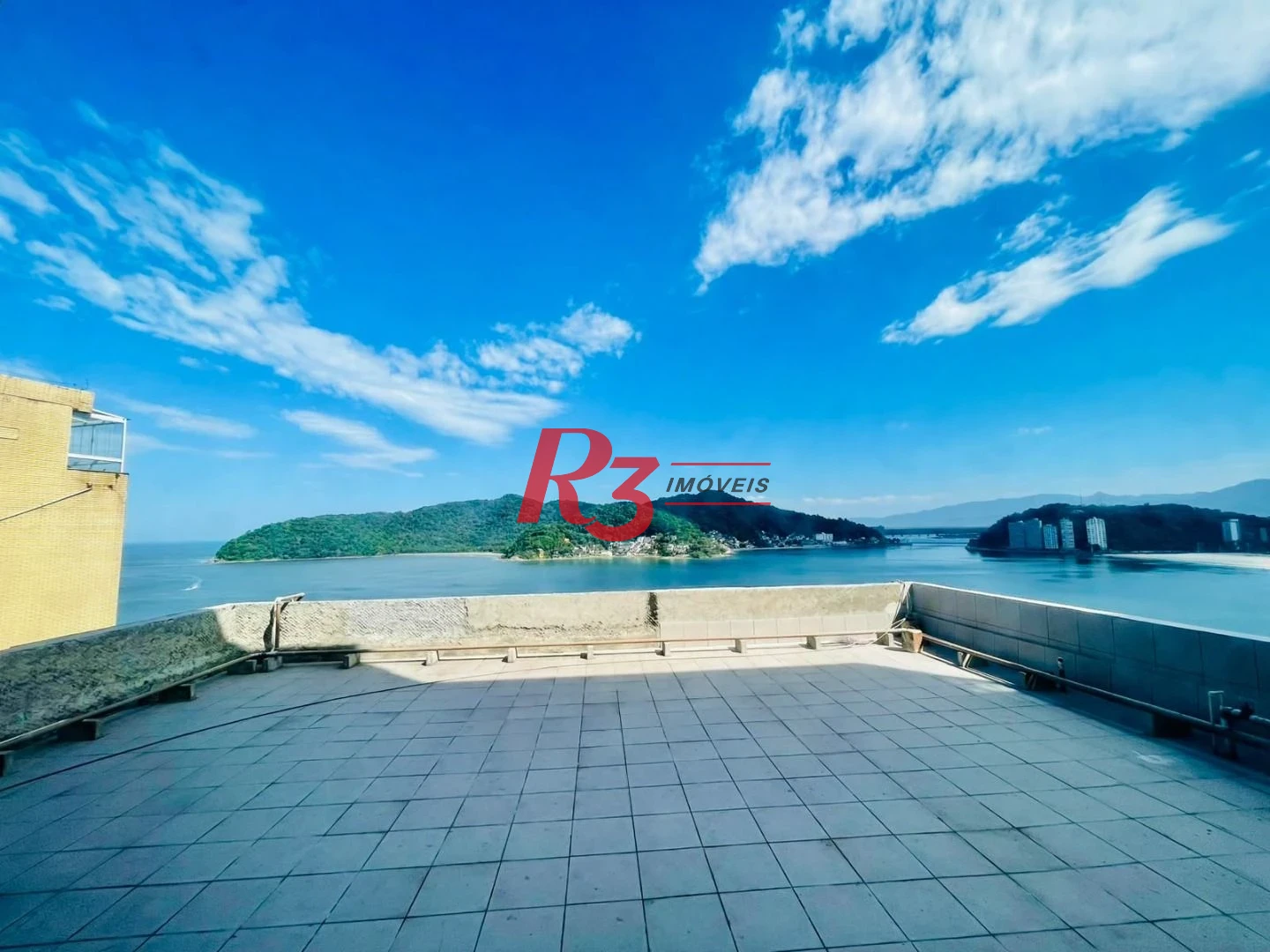 Apartamento com 4 dormitórios à venda, 274 m² por R$ 960.000,00 - Itararé - São Vicente/SP