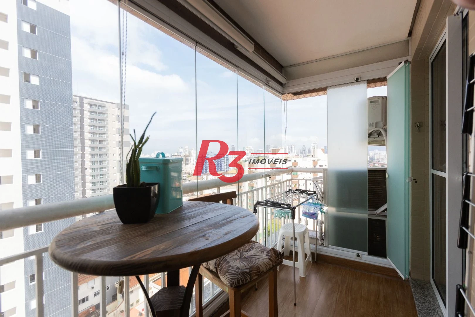 Apartamento à venda, 64 m² por R$ 640.000,00 - Estuário - Santos/SP