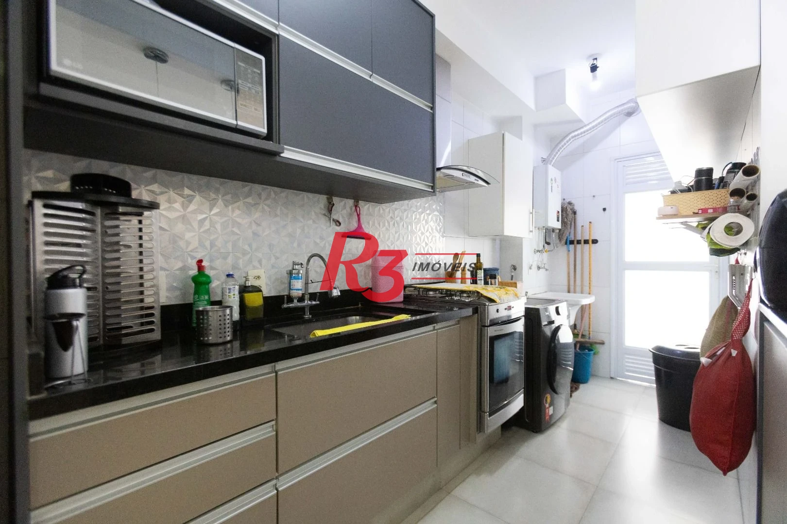 Apartamento à venda, 64 m² por R$ 640.000,00 - Estuário - Santos/SP