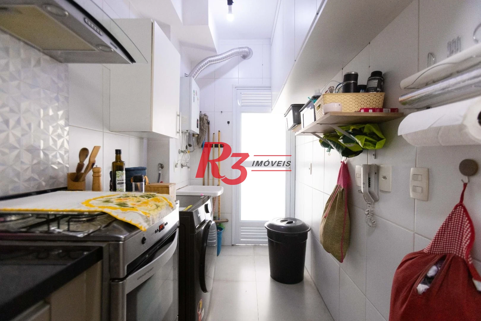 Apartamento à venda, 64 m² por R$ 640.000,00 - Estuário - Santos/SP