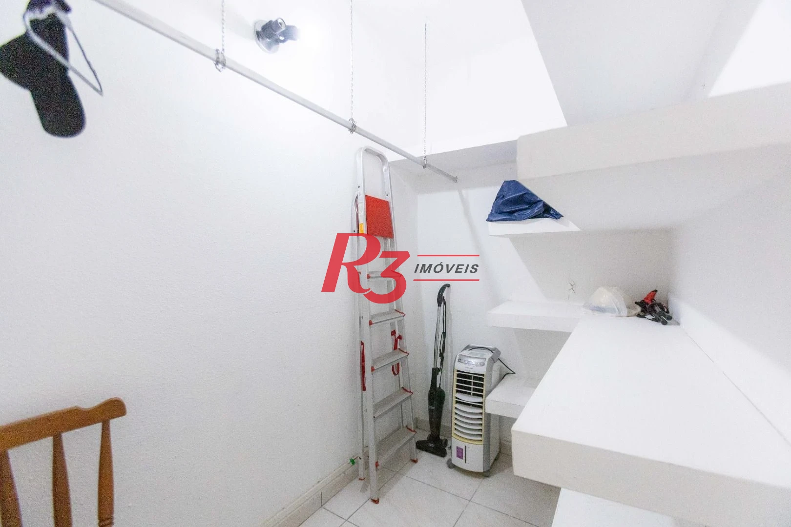 Kitnet com 1 dormitório à venda, 48 m² por R$ 340.000,00 - Aparecida - Santos/SP