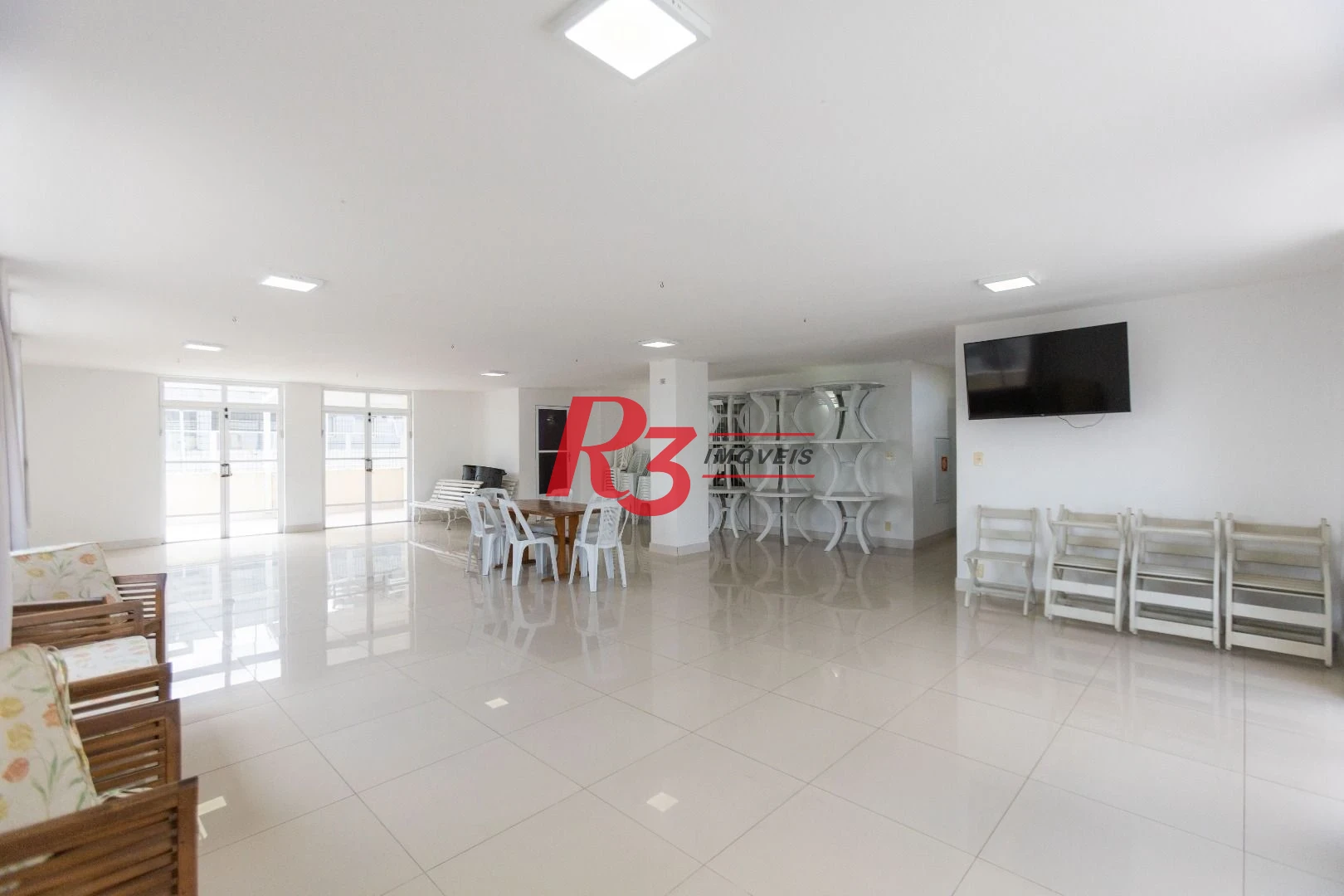 Kitnet com 1 dormitório à venda, 48 m² por R$ 340.000,00 - Aparecida - Santos/SP