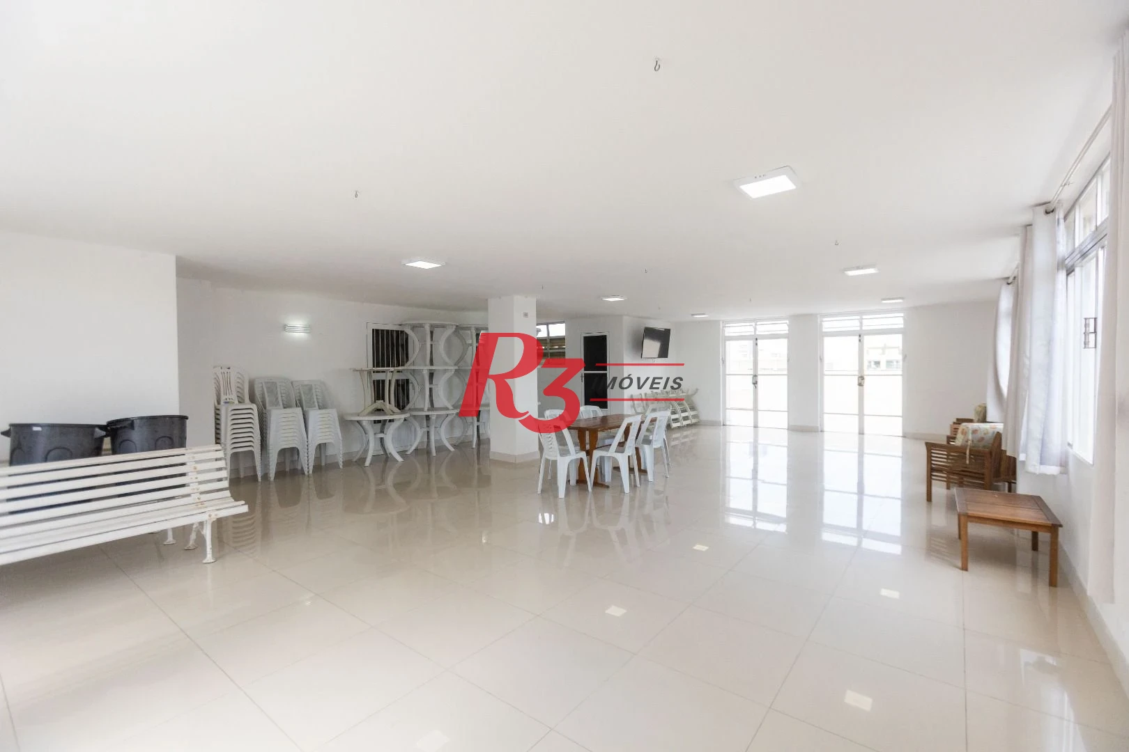 Kitnet com 1 dormitório à venda, 48 m² por R$ 340.000,00 - Aparecida - Santos/SP