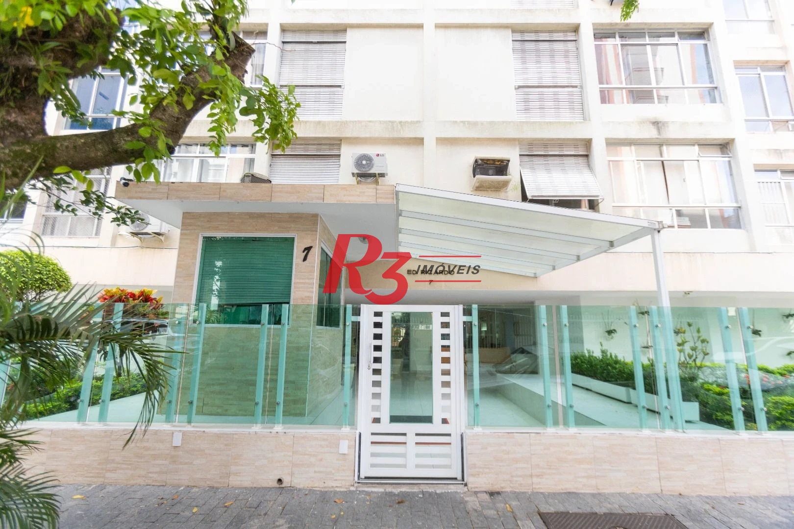Kitnet com 1 dormitório à venda, 48 m² por R$ 340.000,00 - Aparecida - Santos/SP