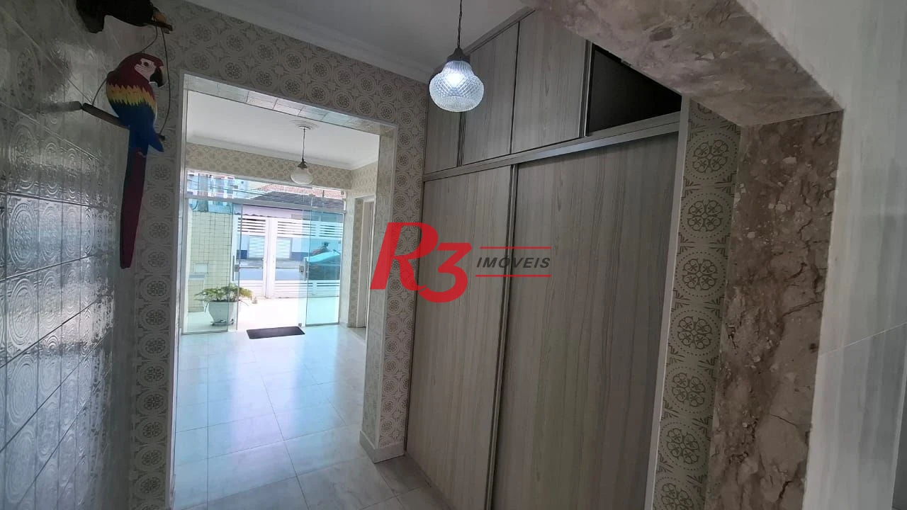 Sobrado com 3 dormitórios, 170 m² - venda por R$ 2.000.000,00 ou aluguel por R$ 13.000,00/mês - Embaré - Santos/SP