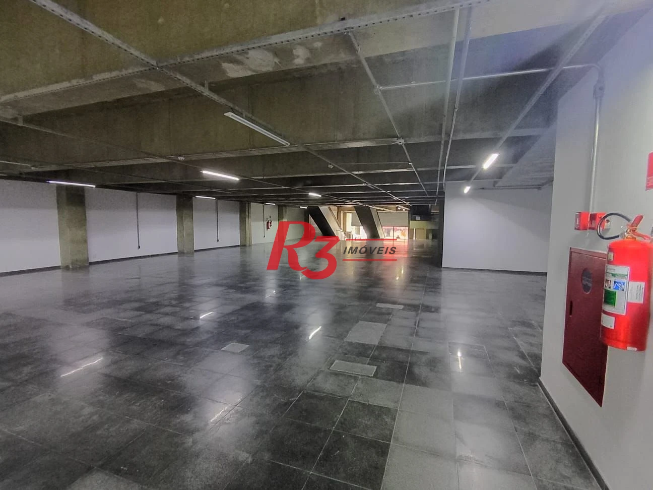 Prédio, 3328 m² - venda por R$ 15.056.000,00 ou aluguel por R$ 90.800,02 - Centro - Santos/SP