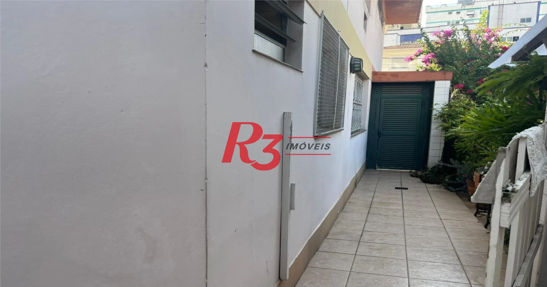 Sobrado com 5 dormitórios para alugar, 132 m² por R$ 9.770,00/mês - Ponta da Praia - Santos/SP