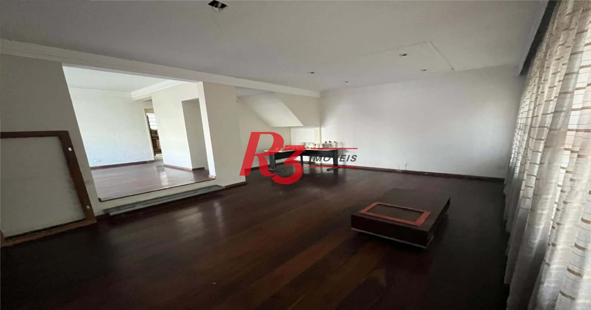 Sobrado com 5 dormitórios para alugar, 132 m² por R$ 9.770,00/mês - Ponta da Praia - Santos/SP