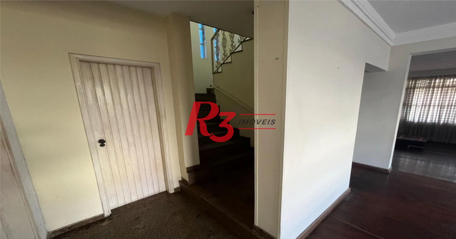 Sobrado com 5 dormitórios para alugar, 132 m² por R$ 9.770,00/mês - Ponta da Praia - Santos/SP
