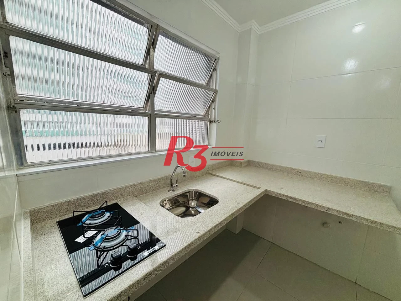 Studio à venda, 33 m² por R$ 300.000,00 - Embaré - Santos/SP