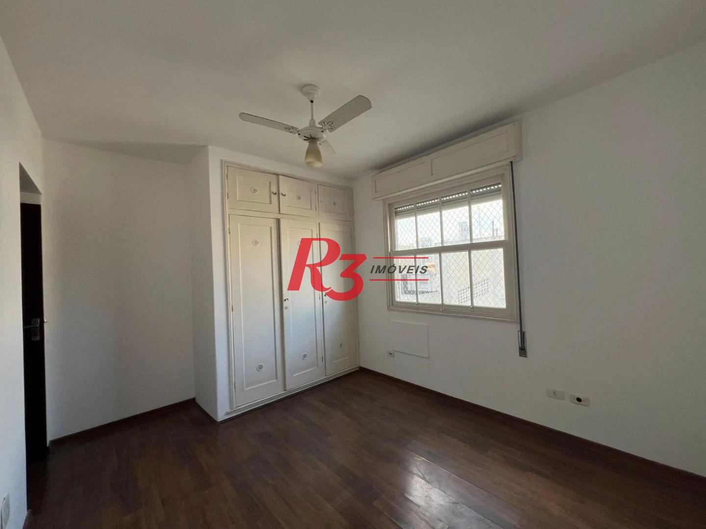 Apartamento com 4 dormitórios para alugar, 150 m² por R$ 5.625,00/mês - Boqueirão - Santos/SP