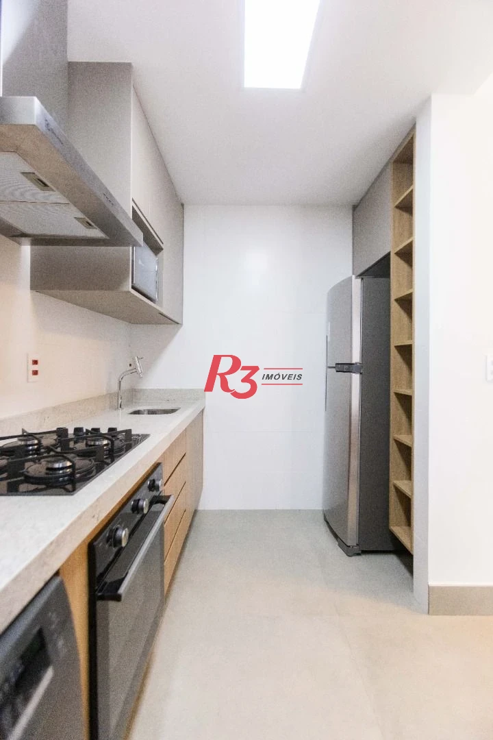 Apartamento com 1 suíte para alugar, 54 m² por R$ 6.100/mês - Boqueirão - Santos/SP