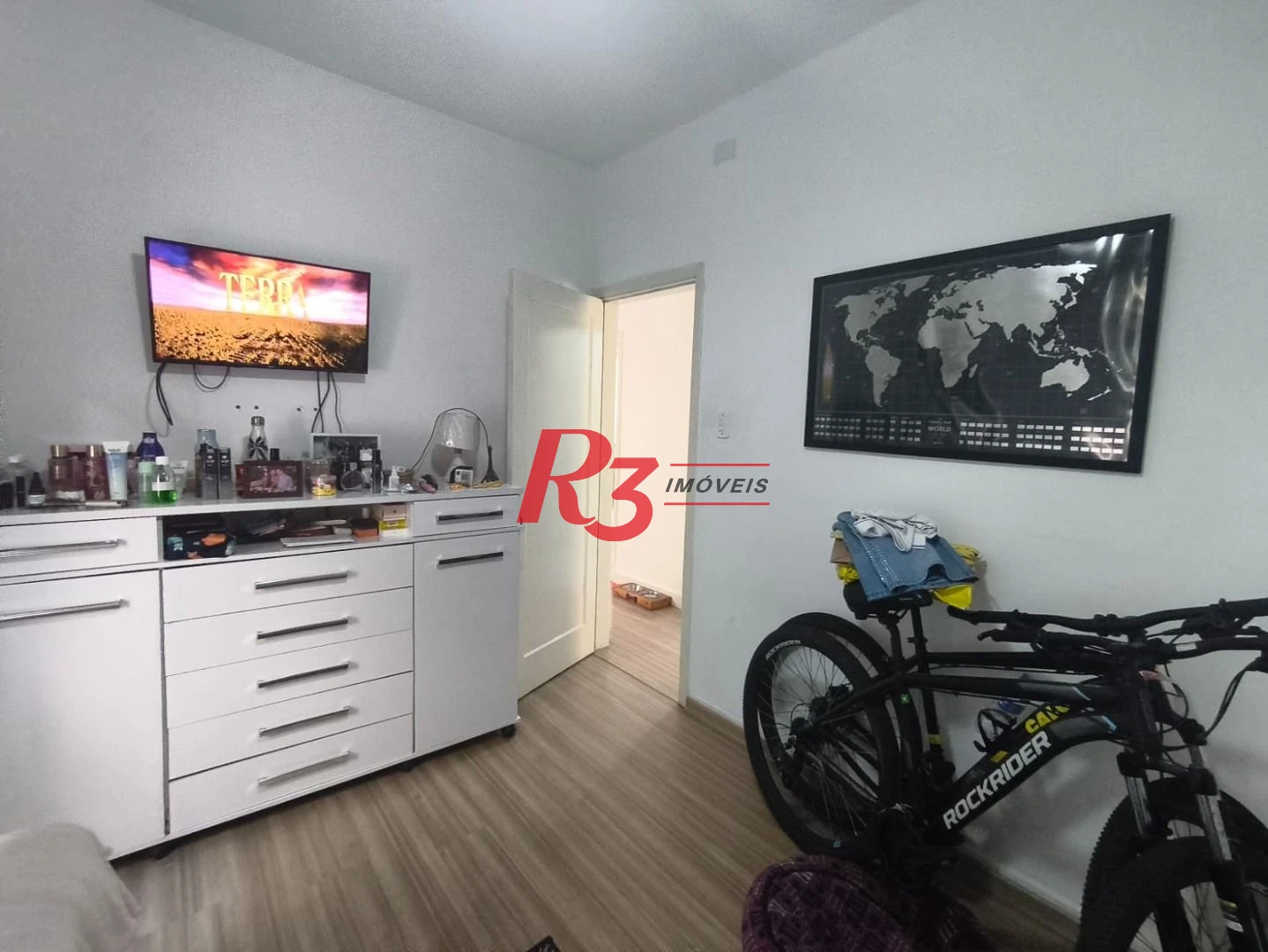 Apartamento com 2 dormitórios à venda, 64 m² por R$ 345.000,00 - Campo Grande - Santos/SP
