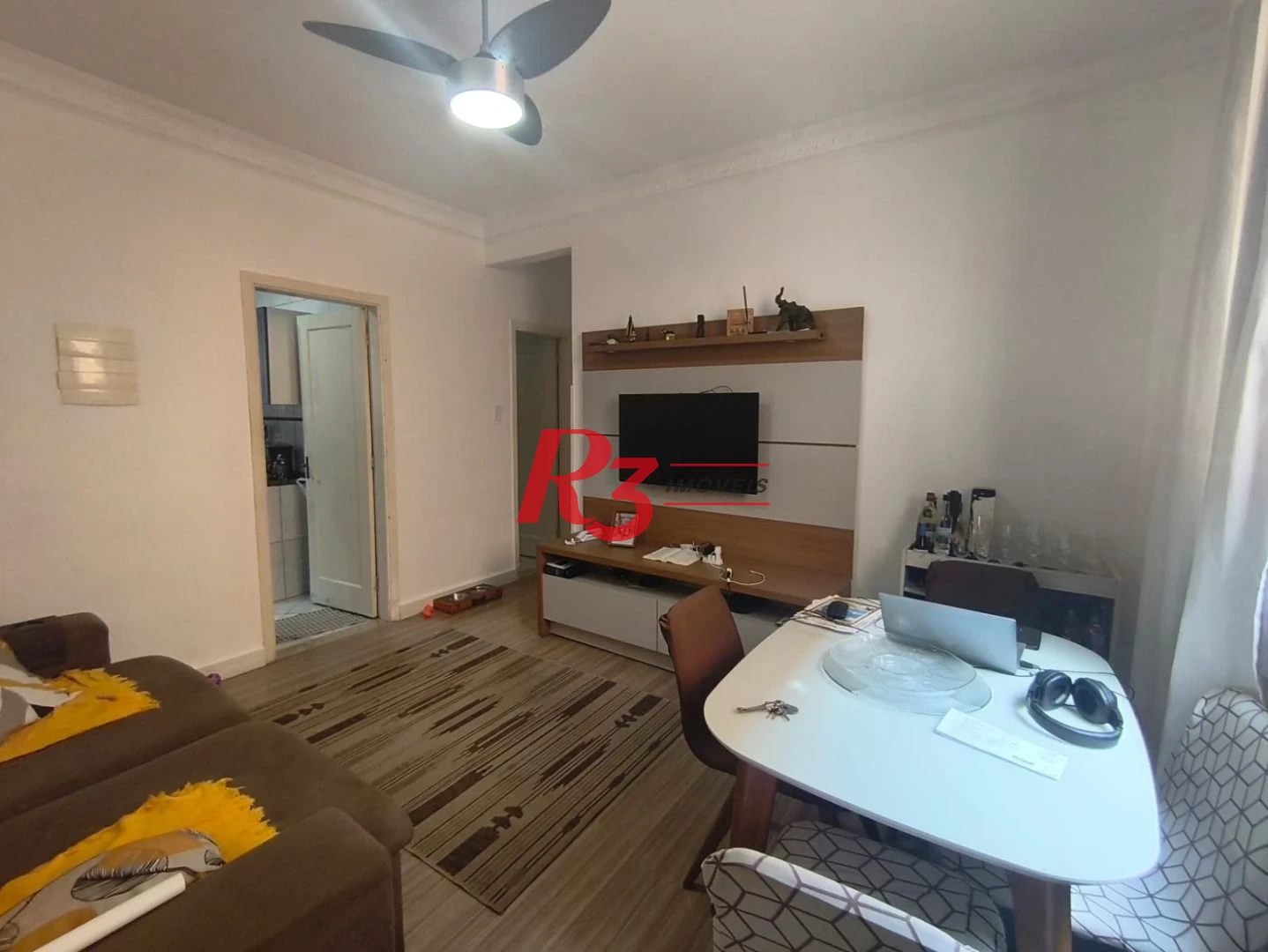 Apartamento com 2 dormitórios à venda, 64 m² por R$ 345.000,00 - Campo Grande - Santos/SP