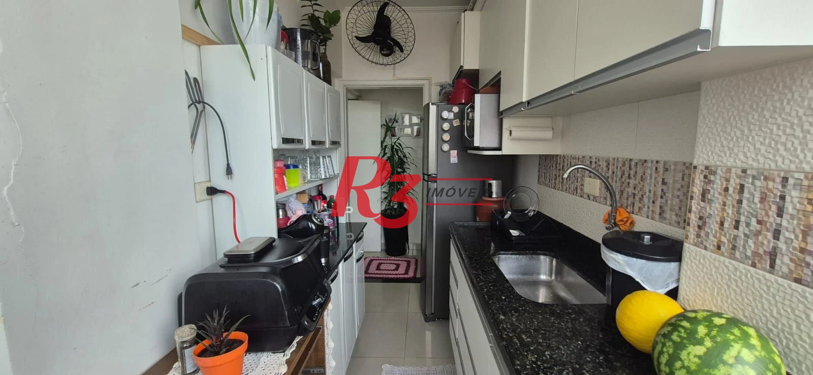Apartamento com 2 dormitórios à venda, 56 m² por R$ 650.000,00 - Aparecida - Santos/SP