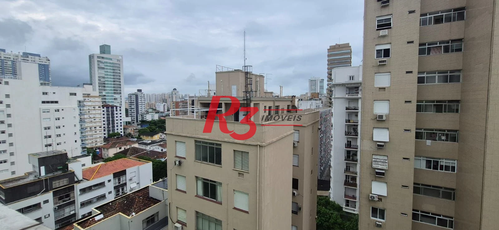 Apartamento com 2 dormitórios à venda, 56 m² por R$ 650.000,00 - Aparecida - Santos/SP