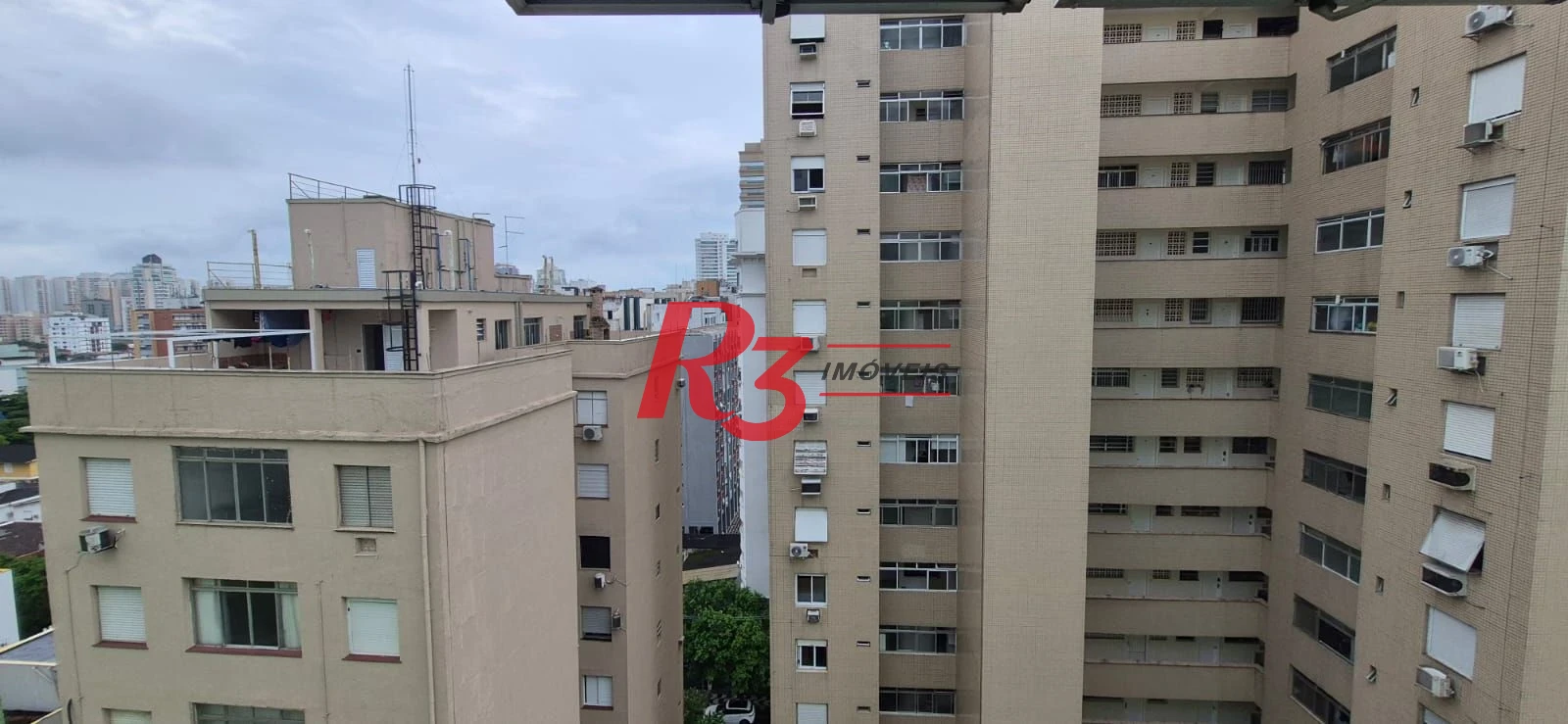 Apartamento com 2 dormitórios à venda, 56 m² por R$ 650.000,00 - Aparecida - Santos/SP