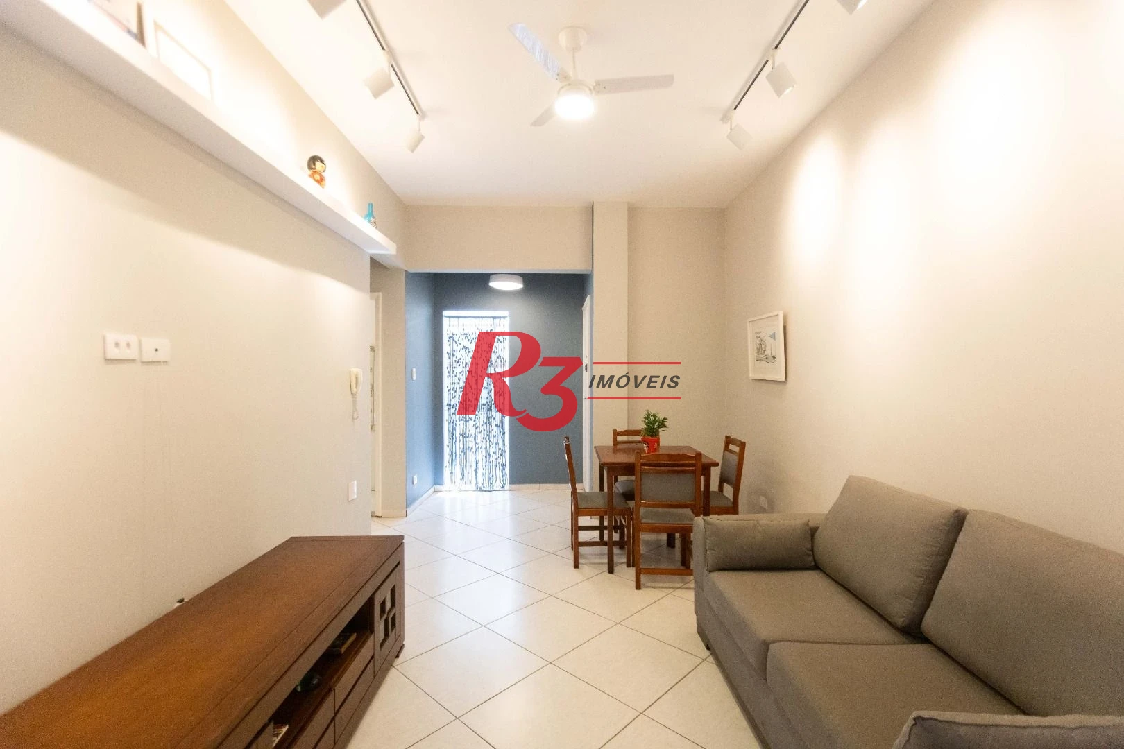 Apartamento com 1 dormitório para alugar, 68 m² por R$ 4.500,02/mês - José Menino - Santos/SP