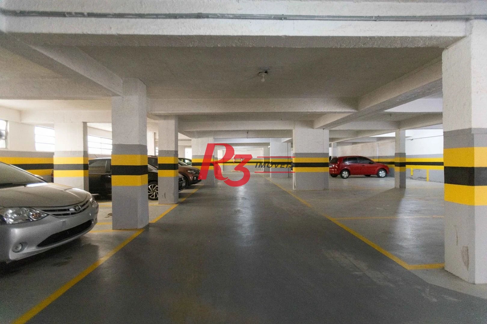 Apartamento com 1 dormitório para alugar, 68 m² por R$ 4.500,02/mês - José Menino - Santos/SP