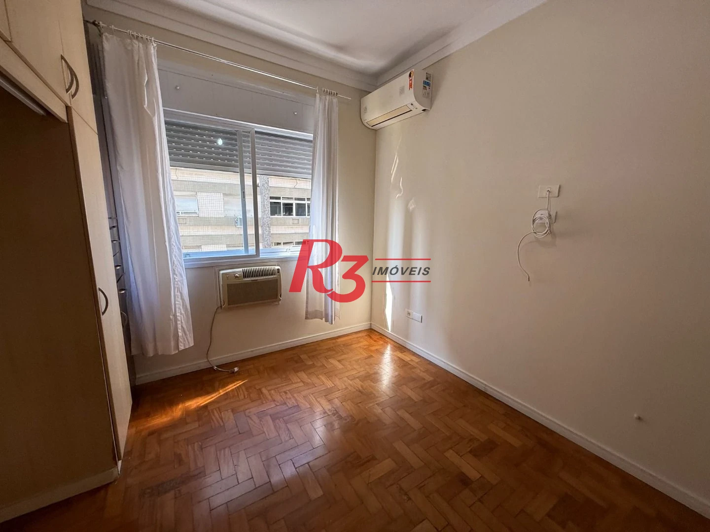Apartamento para alugar, 124 m² por R$ 5.300,02/mês - Gonzaga - Santos/SP