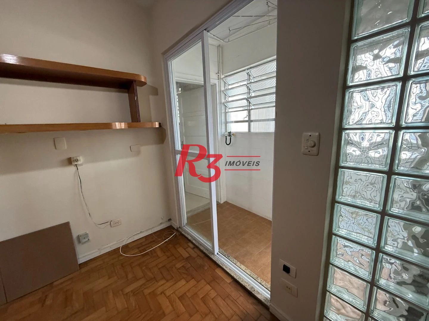 Apartamento para alugar, 124 m² por R$ 5.300,02/mês - Gonzaga - Santos/SP