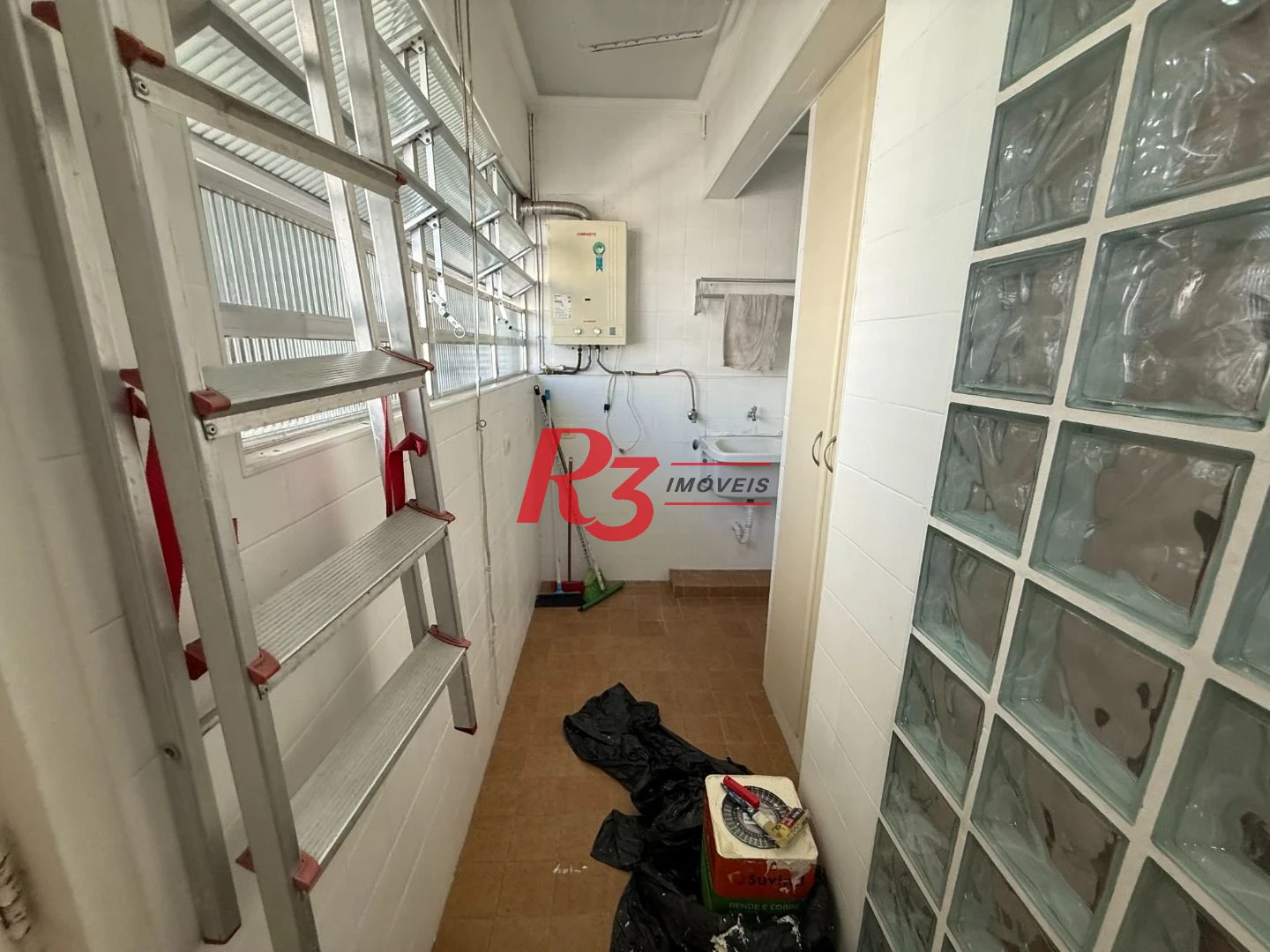 Apartamento para alugar, 124 m² por R$ 5.300,02/mês - Gonzaga - Santos/SP