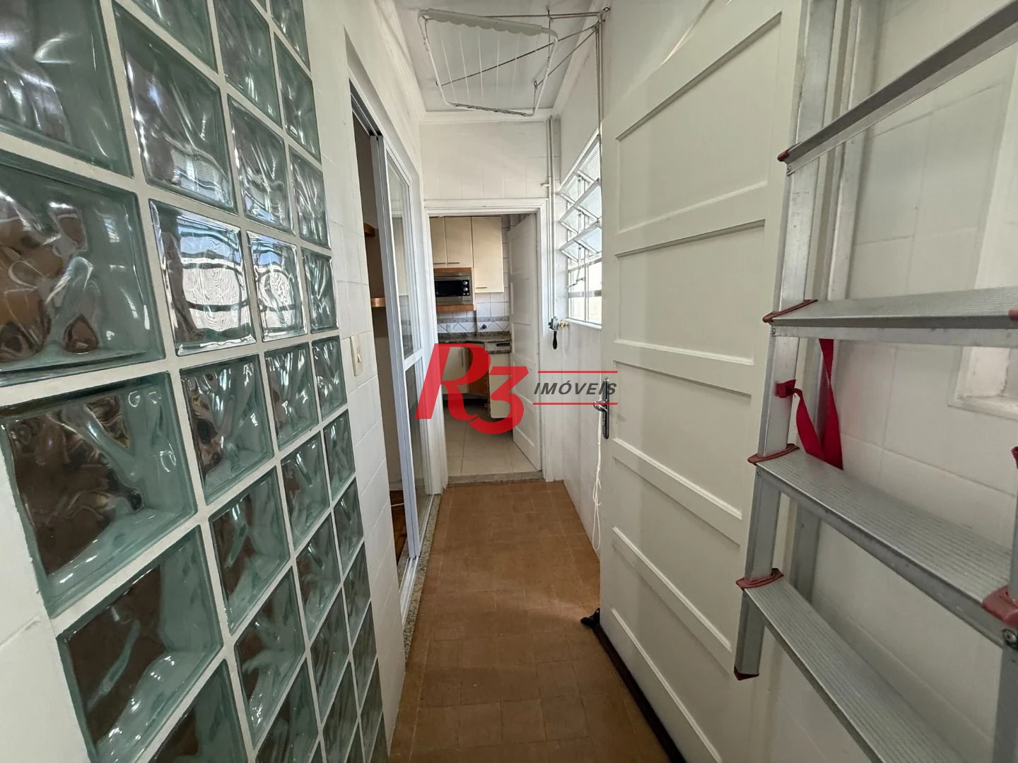 Apartamento para alugar, 124 m² por R$ 5.300,02/mês - Gonzaga - Santos/SP