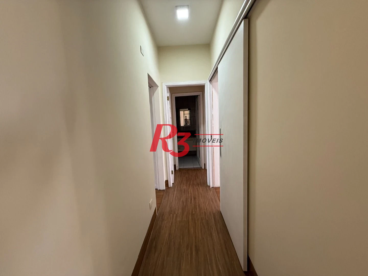 Apartamento para alugar, 124 m² por R$ 5.300,02/mês - Gonzaga - Santos/SP