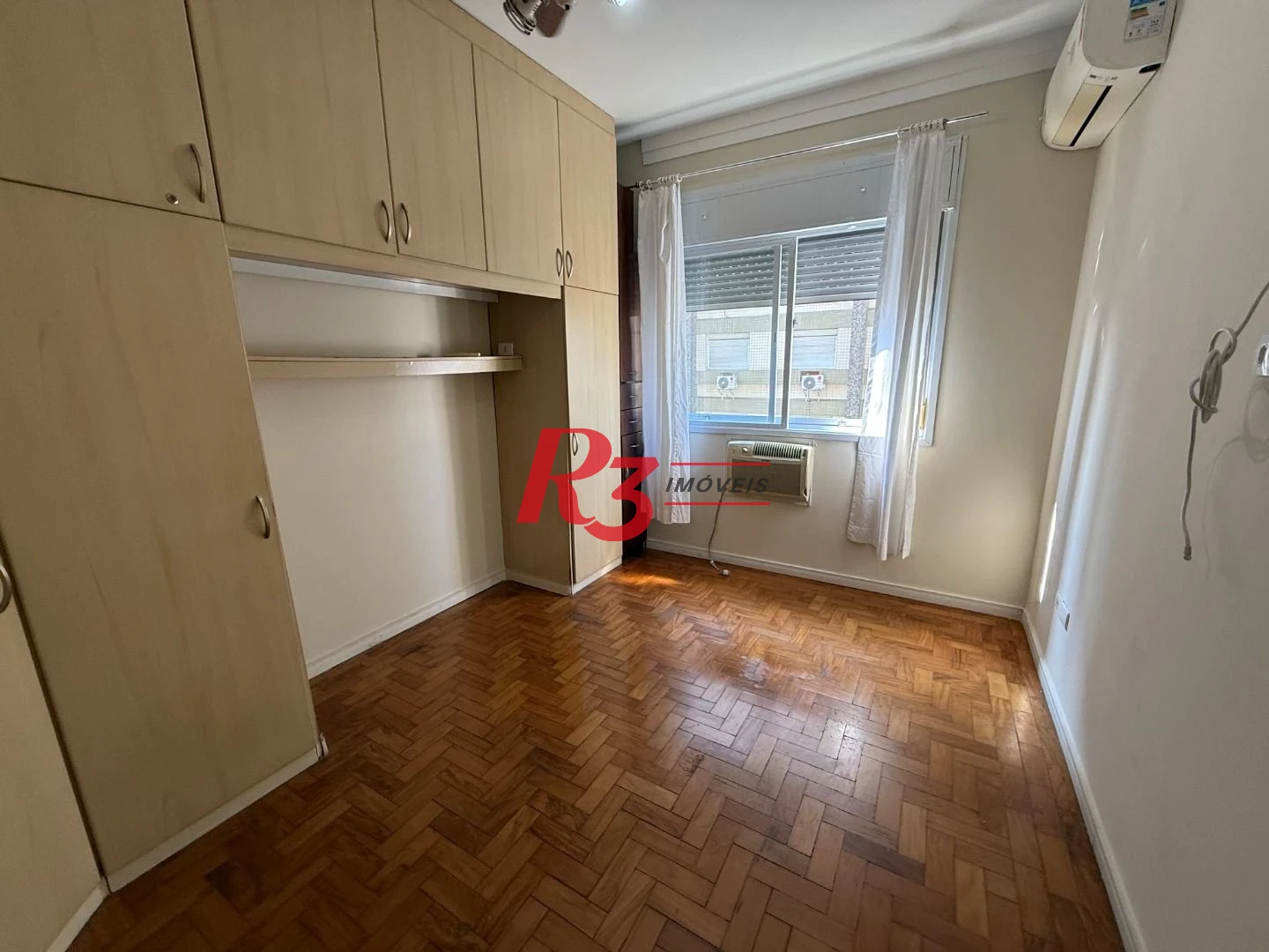 Apartamento para alugar, 124 m² por R$ 5.300,02/mês - Gonzaga - Santos/SP