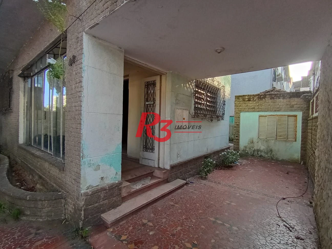 Sobrado para alugar, 207 m² por R$ 7.350,00/mês - Boqueirão - Santos/SP