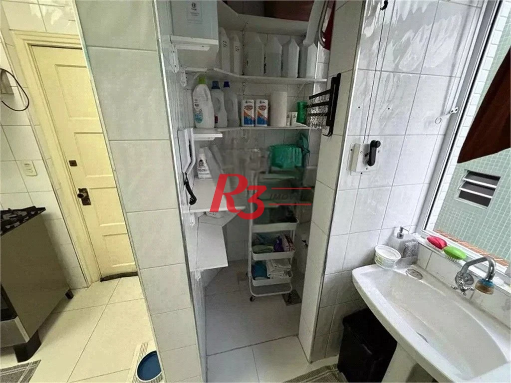 Apartamento com 2 dormitórios à venda, 110 m² por R$ 791.000,00 - José Menino - Santos/SP