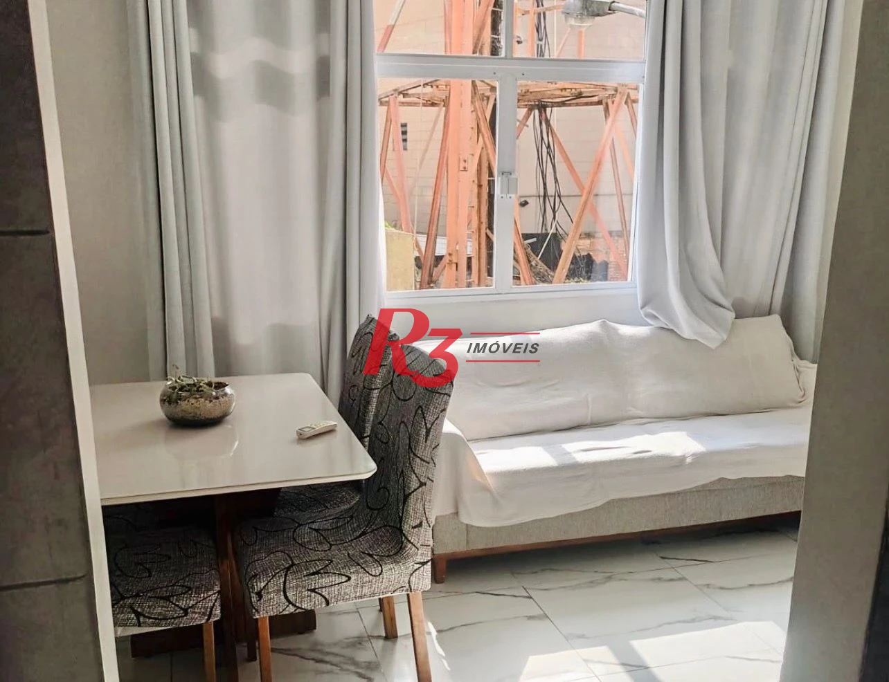 Apartamento para alugar, 91 m² por R$ 4.900,00/mês - Ponta da Praia - Santos/SP