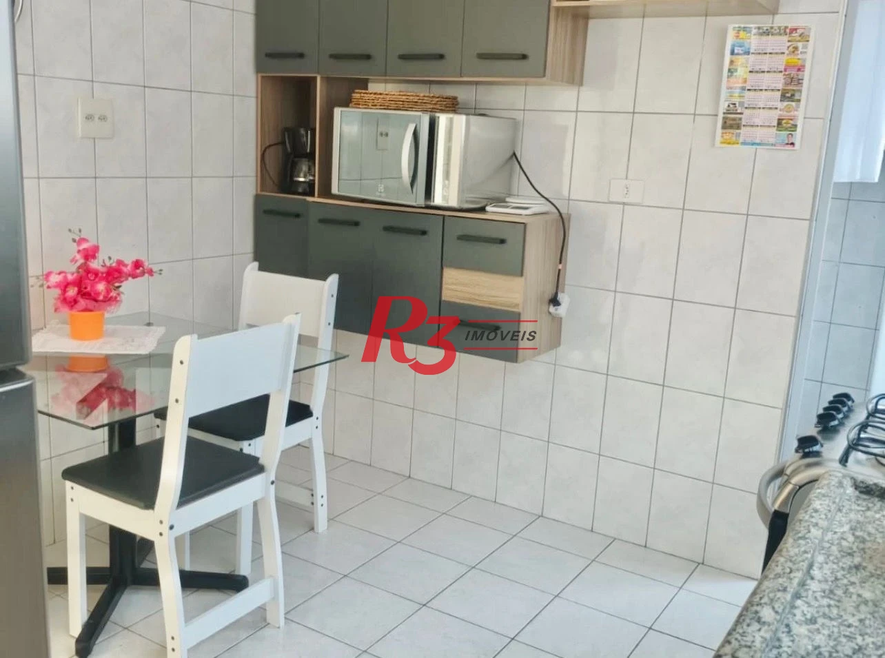 Apartamento para alugar, 91 m² por R$ 4.900,00/mês - Ponta da Praia - Santos/SP