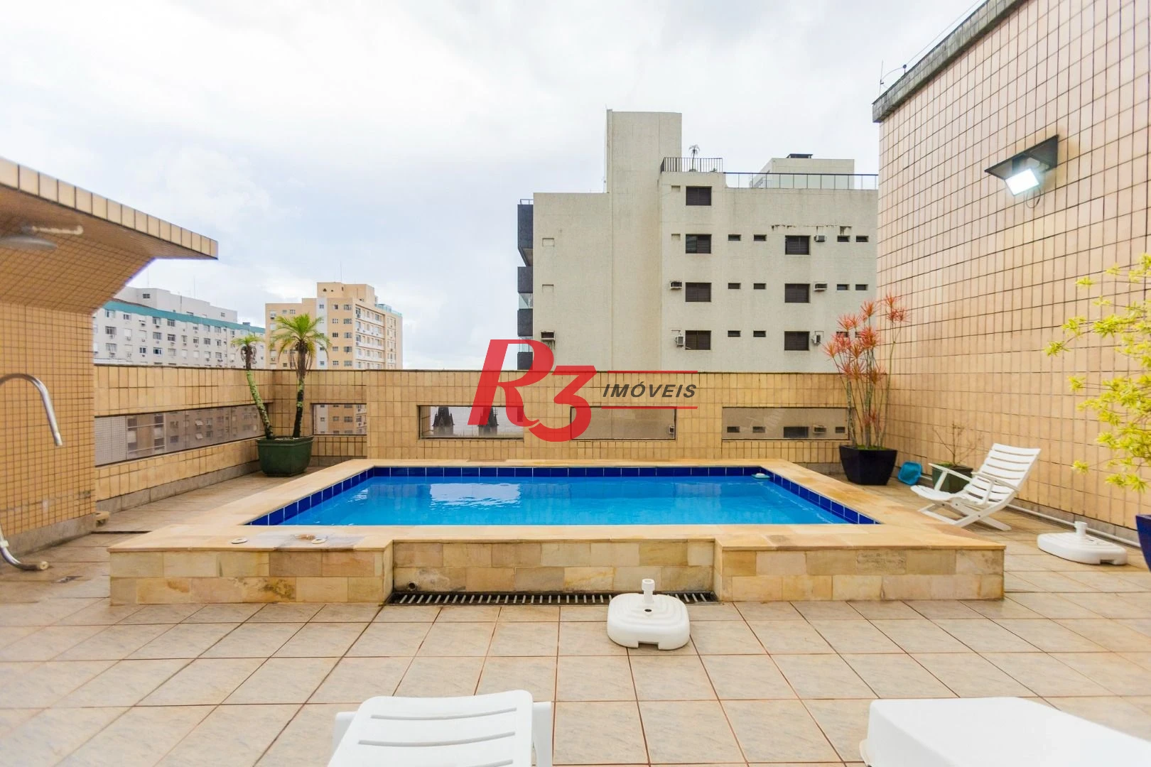 Apartamento com 4 dormitórios à venda, 210 m² por R$ 2.380.000,00 - Embaré - Santos/SP