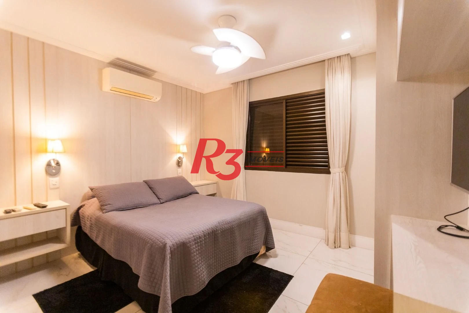 Apartamento com 4 dormitórios à venda, 210 m² por R$ 2.380.000,00 - Embaré - Santos/SP