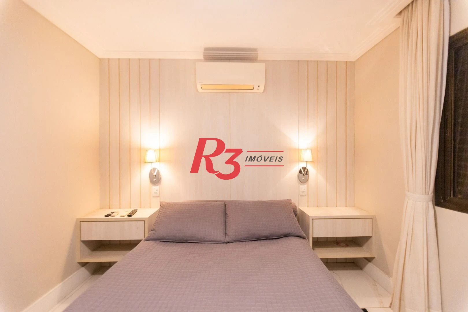 Apartamento com 4 dormitórios à venda, 210 m² por R$ 2.380.000,00 - Embaré - Santos/SP