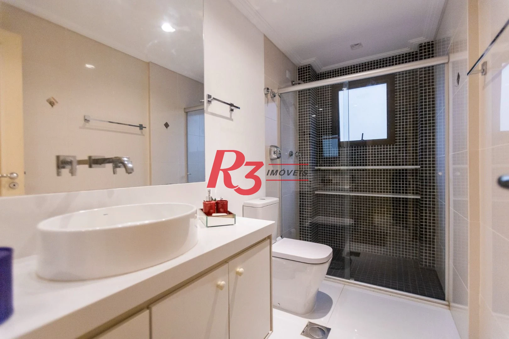 Apartamento com 4 dormitórios à venda, 210 m² por R$ 2.380.000,00 - Embaré - Santos/SP