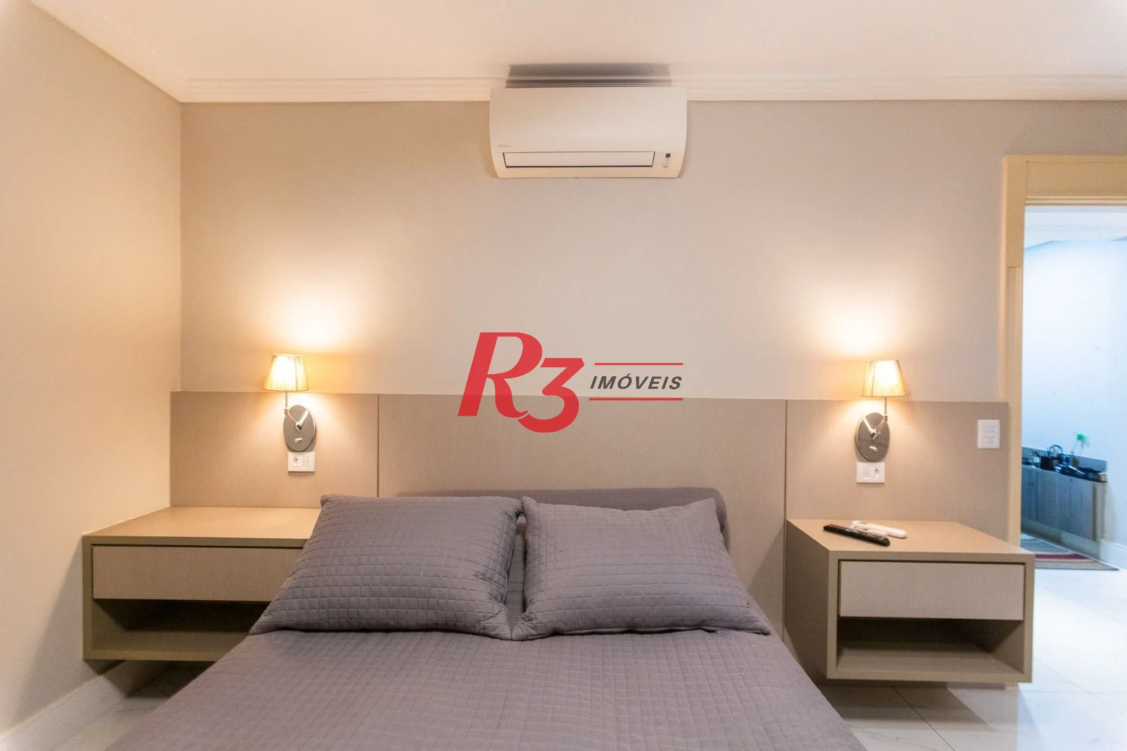 Apartamento com 4 dormitórios à venda, 210 m² por R$ 2.380.000,00 - Embaré - Santos/SP