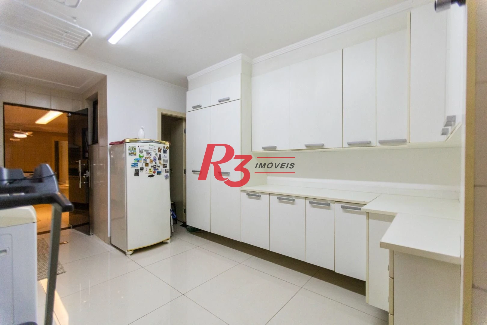 Apartamento com 4 dormitórios à venda, 210 m² por R$ 2.380.000,00 - Embaré - Santos/SP