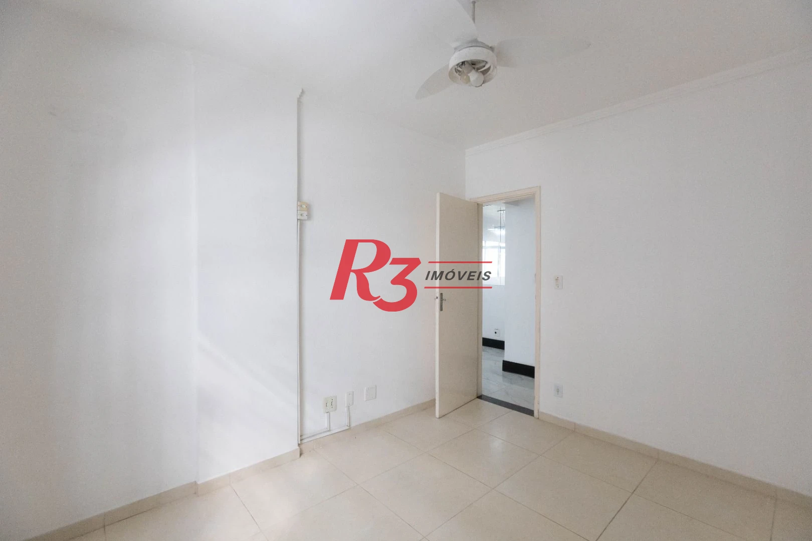 Apartamento com 3 dormitórios à venda, 136 m² por R$ 590.000,00 - José Menino - Santos/SP