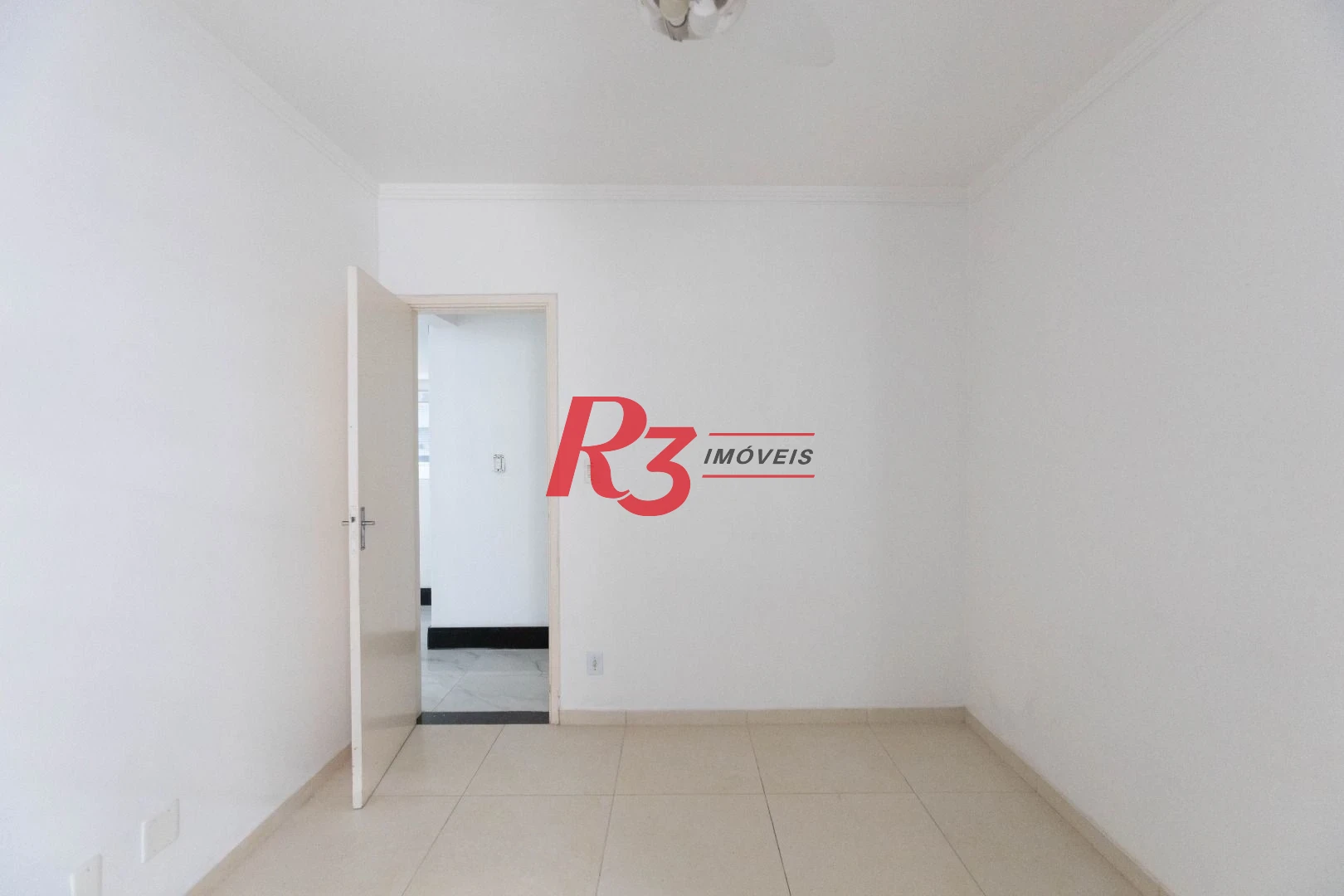 Apartamento com 3 dormitórios à venda, 136 m² por R$ 590.000,00 - José Menino - Santos/SP