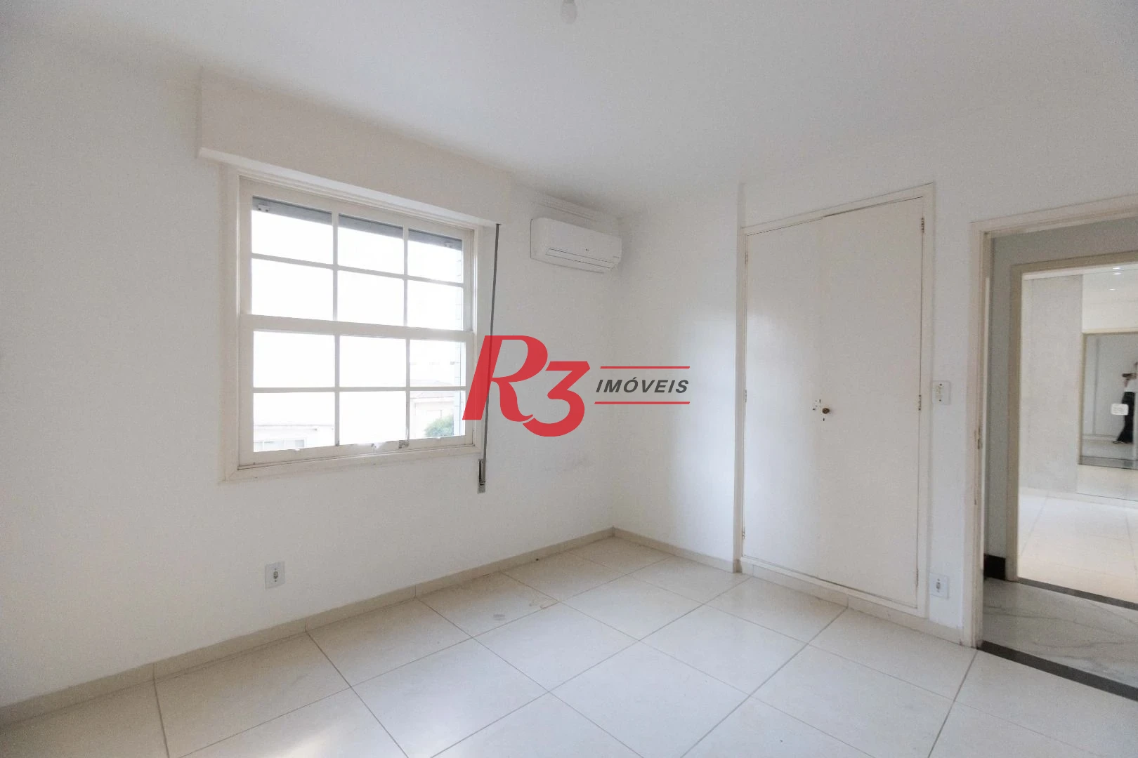 Apartamento com 3 dormitórios à venda, 136 m² por R$ 590.000,00 - José Menino - Santos/SP