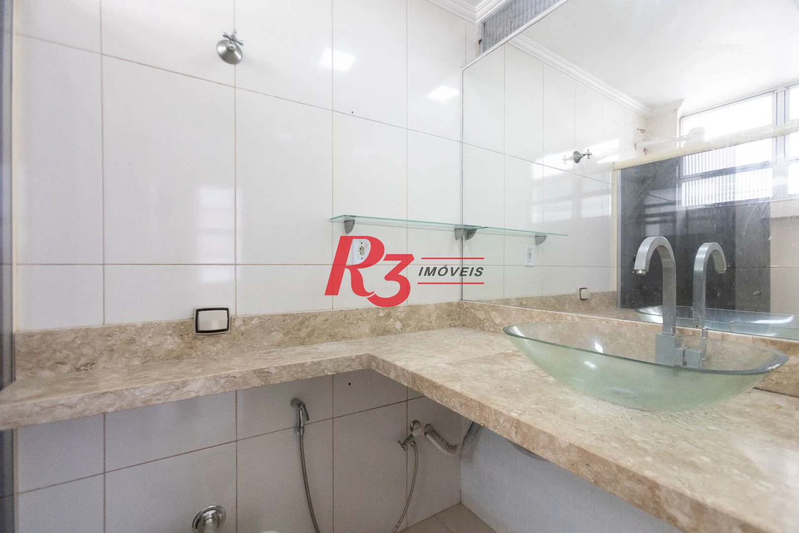 Apartamento com 3 dormitórios à venda, 136 m² por R$ 590.000,00 - José Menino - Santos/SP