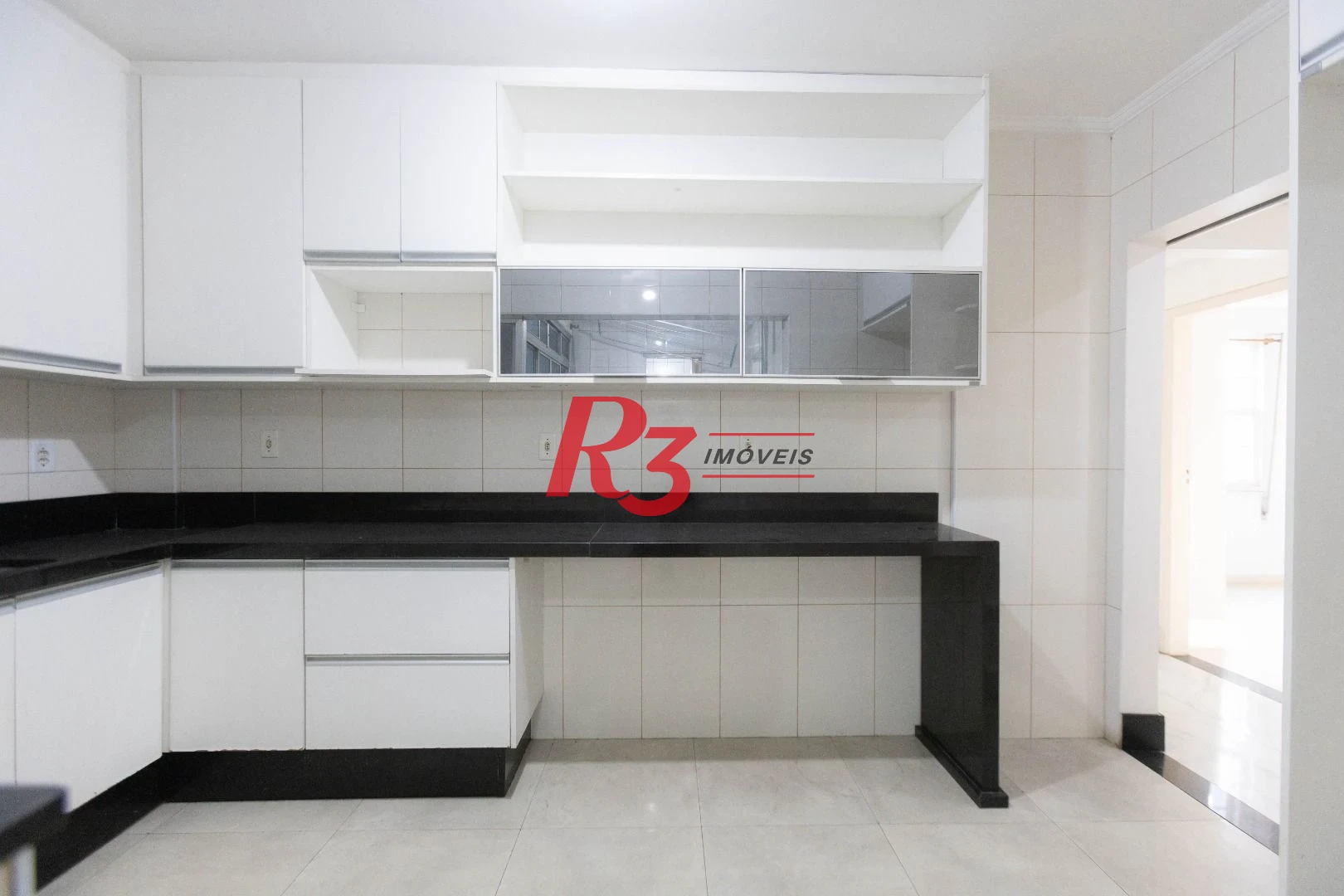 Apartamento com 3 dormitórios à venda, 136 m² por R$ 590.000,00 - José Menino - Santos/SP